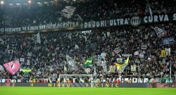 Repubblica - Juventus, episodi vergognosi allo Juventus Stadium, questa volta hanno esagerato