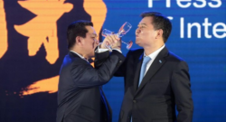 Clamoroso Suning, dopo l'Inter vuole il 'gioiello' di Milano. Sono stati offerti 110 milioni.