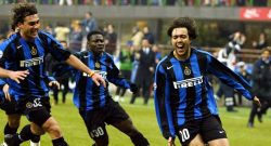 Guai per l'ex attaccante nerazzurro, cominciato il processo a Como