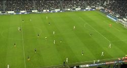 Rizzoli, ecco l'errore più grave: Chiellini manda Icardi in porta, lui fischia il nulla [VIDEO]