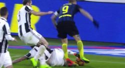 Doppio rigore negato all'Inter, Rizzoli lascia correre ma le immagini sono chiare [VIDEO]