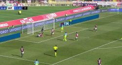 Bologna-Inter, l'incredibile gol divorato da Palacio sulla linea di porta [VIDEO]