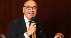 Bucchioni: "Inter, Ausilio ha già l'accordo con i due campioni e ne ha quasi convinto un altro"