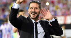 Inter, l'indiziato numero 1 per il post Pioli a Milano: ecco la foto in Piazza Duomo