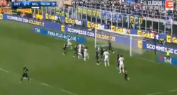 Inter-Milan, l'arbitro da 5 minuti di recupero ma Zapata segna al 97esimo: sul web gridano allo scandalo [VIDEO]