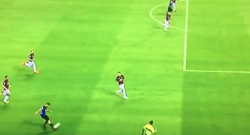 Gol di Mauro Icardi che porta in vantaggio i nerazzurri! Inter 1 Milan 0 [VIDEO]
