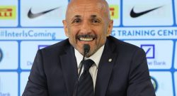 Il Napoli pareggia a Verona, distanze invariate in classifica con l'Inter