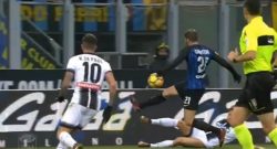 Moviola CdS - Widmer in area su Miranda: la trattenuta è lieve, però c'è