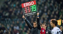 La Uefa prepara una novità: la quarta sostituzione