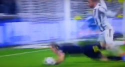 Vergogna allo Stadium: rigore nettissimo negato al Tottenham su Kane!