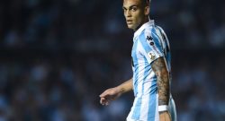 L’Inter aspetta Lautaro Martinez. L’attaccante domani sarà a Milano, venerdì le visite