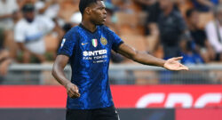 Inter, chi sulla fascia destra contro l’Atalanta? GdS: “Dumfries favorito su Darmian”