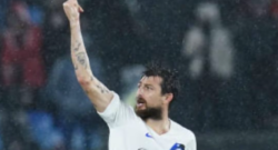 Inter, dito medio di Acerbi ai tifosi della Roma: procura Figc apre un’indagine